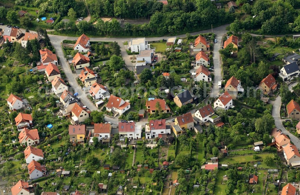 Aerial image Jena - The settlement on the Schlegelsberg is located in the eastern district Wenigenjena of Jena in Thuringia. In the picture the streets Karl-Rothe-road and Franz Liszt road can be seen