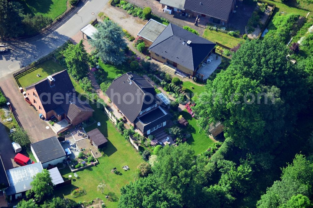 Aerial photograph Steinburg OT Sprenge - One family houses at the road Rosenweg in Steinburg OT Sprenge in the state Schleswig-Holstein