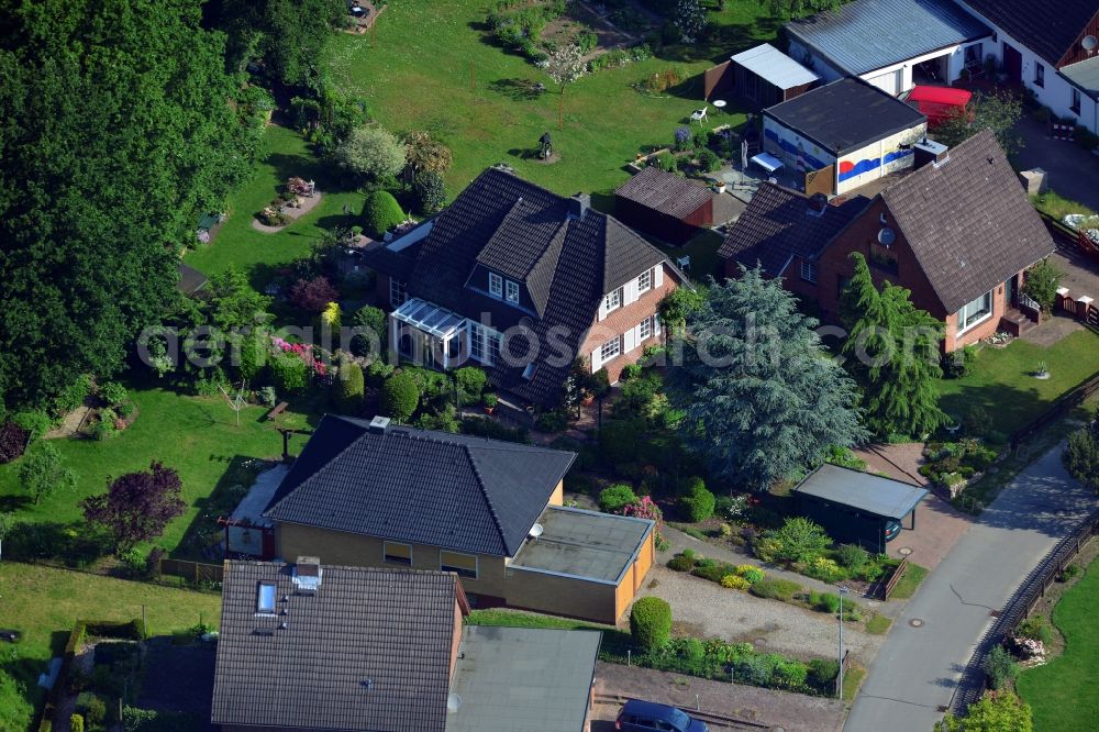 Aerial photograph Steinburg OT Sprenge - One family houses at the road Rosenweg in Steinburg OT Sprenge in the state Schleswig-Holstein