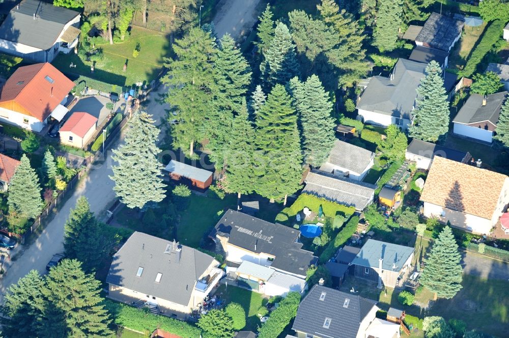 Aerial photograph Fredersdorf OT Vogelsdorf - Single-family homes in the residential area on Heideweg in vogelsdorf