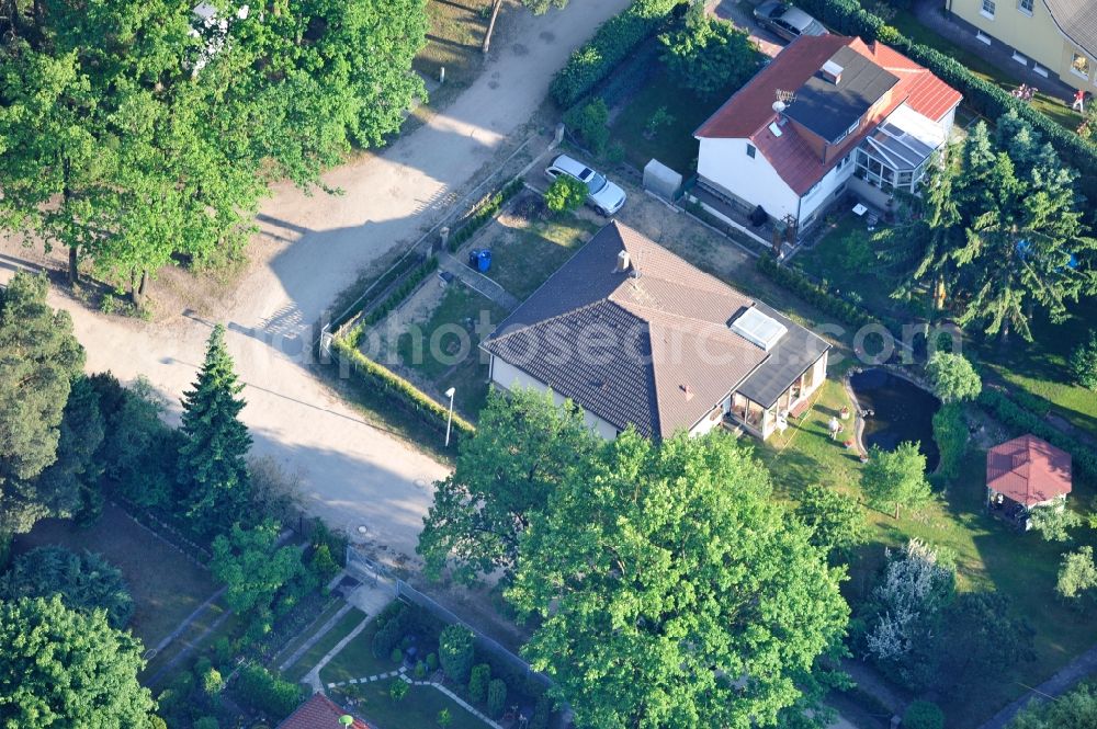 Fredersdorf OT Vogelsdorf from the bird's eye view: Single-family homes in the residential area on Heideweg in vogelsdorf