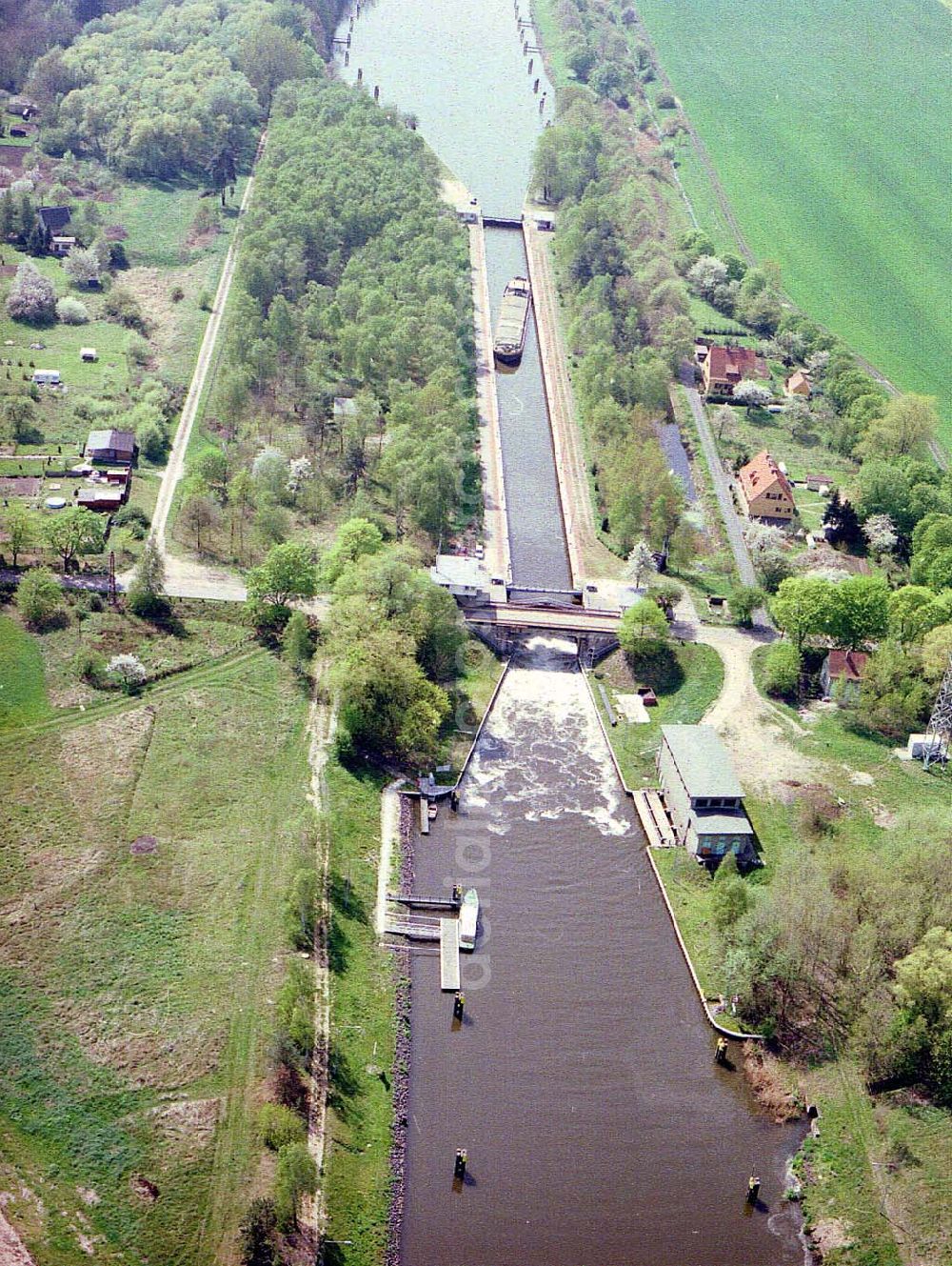 Aerial image Zerben - Einkammerschleuse Zerben am Elbe-Havel-Kanal.