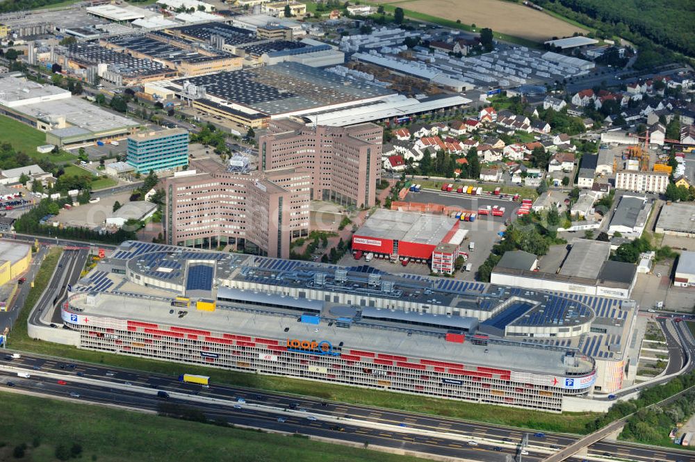 Aerial image Weiterstadt - Blick auf das Einkaufs- und Geschäftszentrum LOOP5 Shopping Centre an der Gutenbergstraße 5 in 64331 Weiterstadt an der Autobahn A5 Ausfahrt Weiterstadt. The shopping and business center LOOP5.