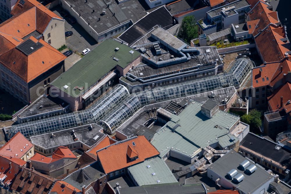 Braunschweig from the bird's eye view: Building of the shopping center Burgpassage in Brunswick in the state Lower Saxony, Germany