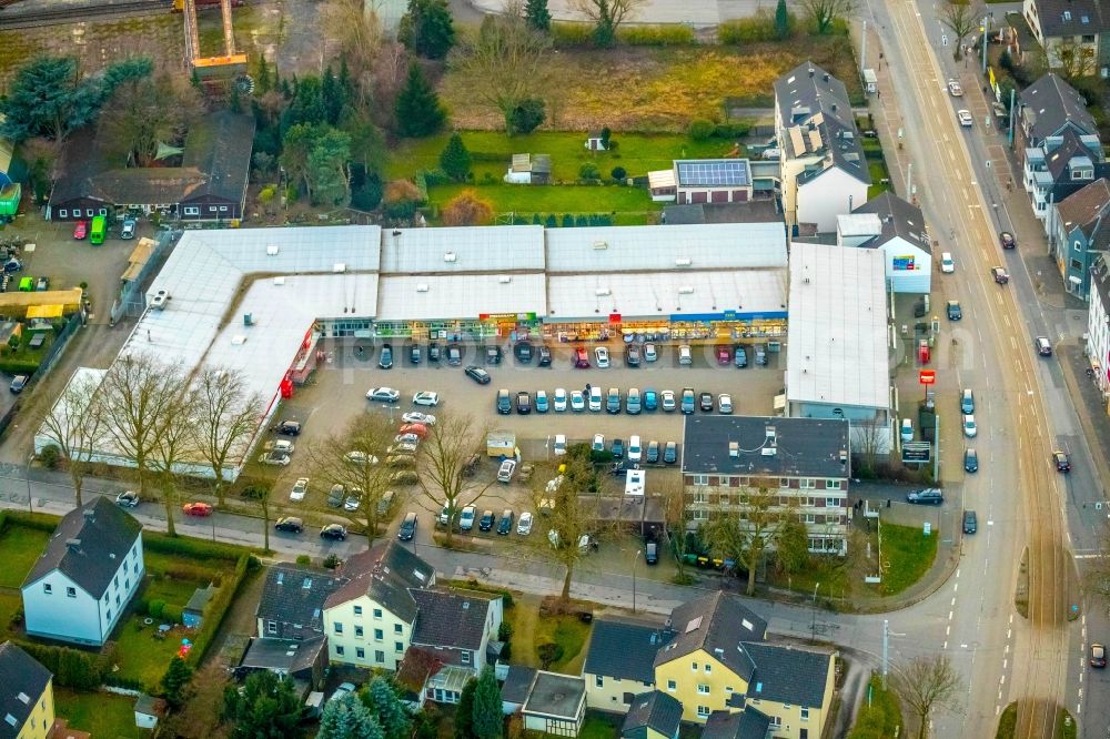 Aerial image Bochum - Building of the shopping center on Castroper Strasse in Bochum in the state North Rhine-Westphalia, Germany