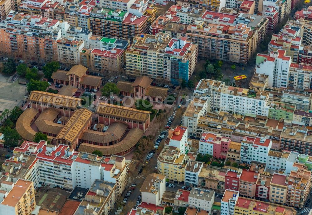 Palma from above - Building of the shopping center Centre Cultural Comercial Escorxador in Palma in Balearische Insel Mallorca, Spain