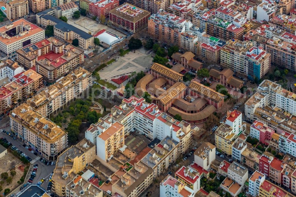 Palma from the bird's eye view: Building of the shopping center Centre Cultural Comercial Escorxador in Palma in Balearische Insel Mallorca, Spain