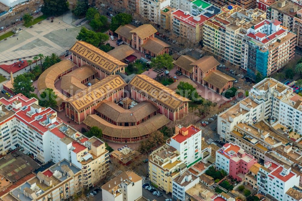 Aerial image Palma - Building of the shopping center Centre Cultural Comercial Escorxador in Palma in Balearische Insel Mallorca, Spain