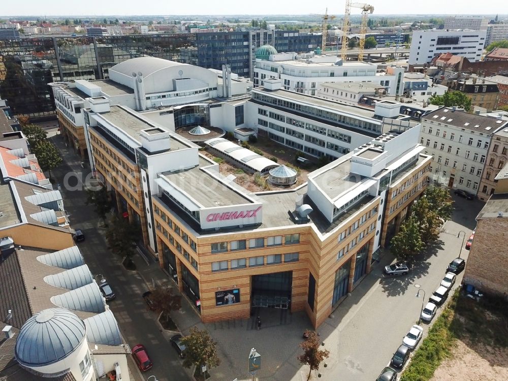 Aerial photograph Halle (Saale) - Building of the shopping center Charlottencenter in Charlottenviertel in Halle (Saale) in the state Saxony-Anhalt, Germany