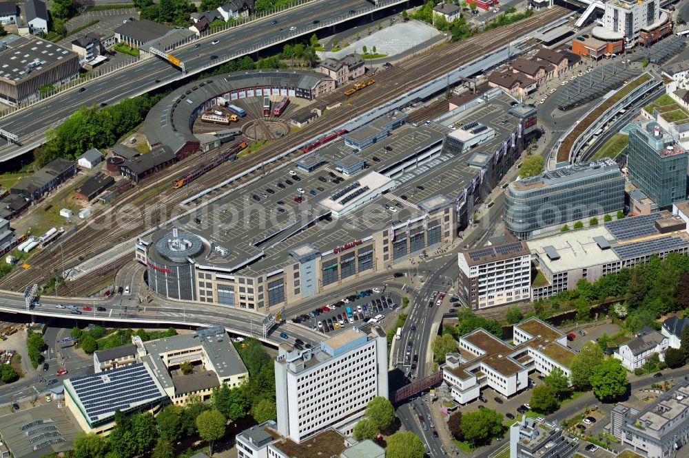 Aerial image Siegen - Building of the shopping center City-Galerie Siegen Am Bahnhof in Siegen in the state North Rhine-Westphalia, Germany