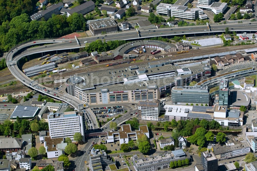 Aerial photograph Siegen - Building of the shopping center City-Galerie Siegen Am Bahnhof in Siegen in the state North Rhine-Westphalia, Germany