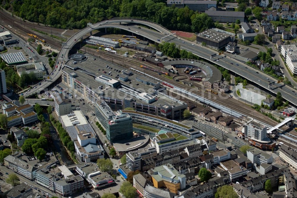 Siegen from above - Building of the shopping center City-Galerie Siegen Am Bahnhof in Siegen in the state North Rhine-Westphalia, Germany