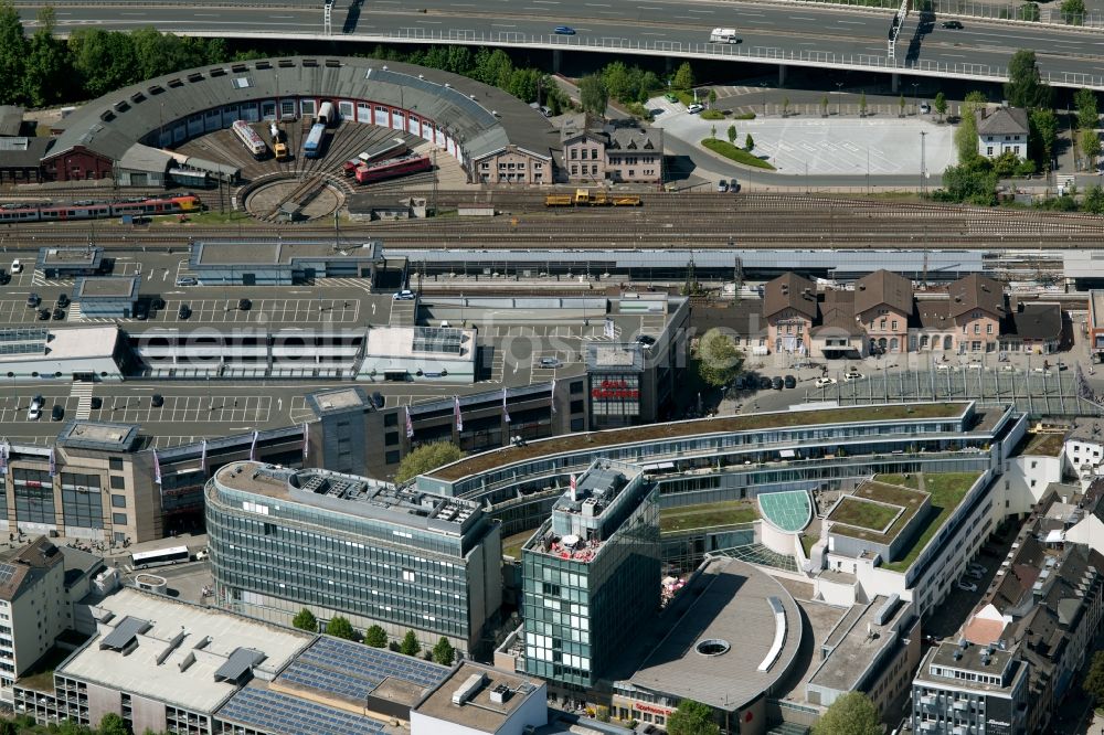 Siegen from the bird's eye view: Building of the shopping center City-Galerie Siegen on train station in Siegen in the state North Rhine-Westphalia, Germany