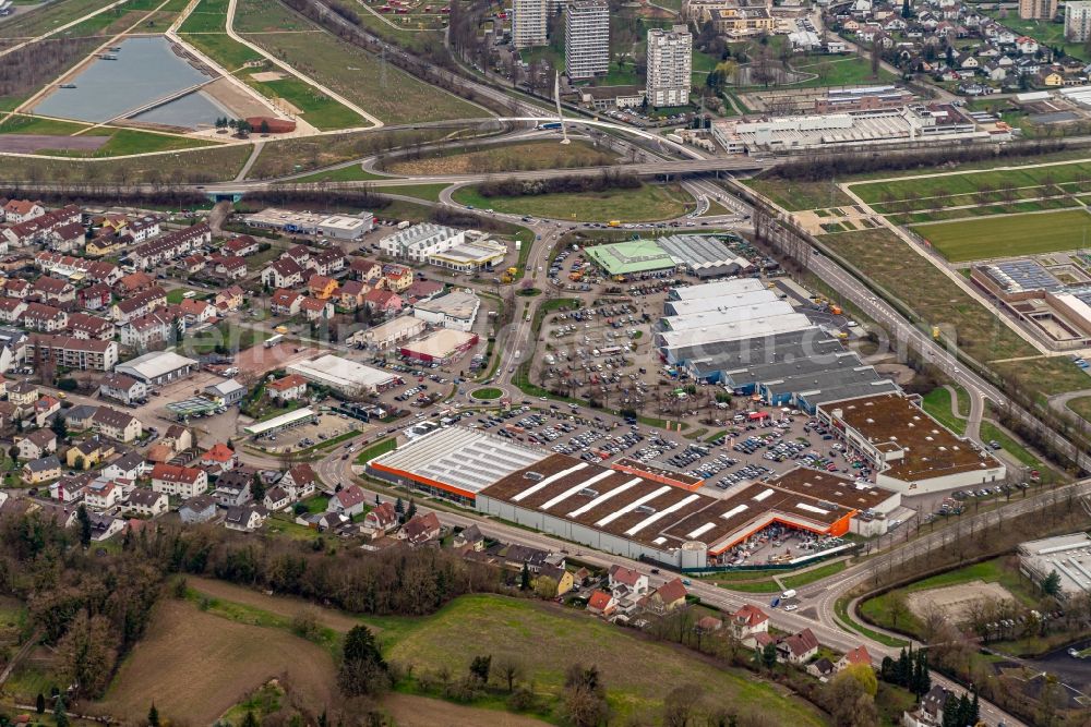 Aerial photograph Lahr/Schwarzwald - Building of the shopping center Einkaufsmaerkte on Goetzmann in Lahr/Schwarzwald in the state Baden-Wurttemberg, Germany