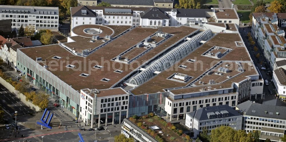 Aerial photograph Karlsruhe - Building of the shopping center Ettlinger Tor Karlsruhe an der Karl-Friedrich-Strasse in Karlsruhe in the state Baden-Wuerttemberg, Germany