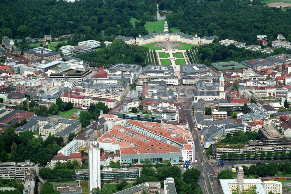 Aerial image Karlsruhe - Building of the shopping center Ettlinger Tor Karlsruhe an der Karl-Friedrich-Strasse in Karlsruhe in the state Baden-Wuerttemberg, Germany