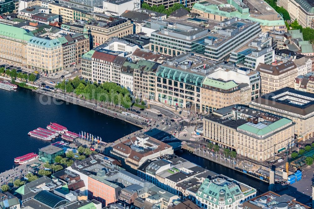 Hamburg from the bird's eye view: Building of the shopping center Europa Passage on Ballindamm in the district Altstadt in Hamburg, Germany