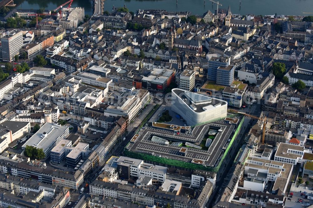 Aerial photograph Koblenz - Building of the shopping center Forum Mittelrhein Koblenz and of Gebaeudekomplex of Romanticum Koblenz on Zentralplatz in Koblenz in the state Rhineland-Palatinate, Germany