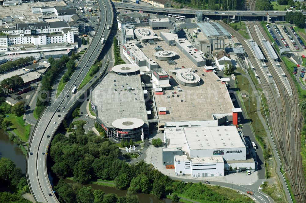 Wetzlar from the bird's eye view: Building of the shopping center Forum Wetzlar in Wetzlar in the state Hesse, Germany