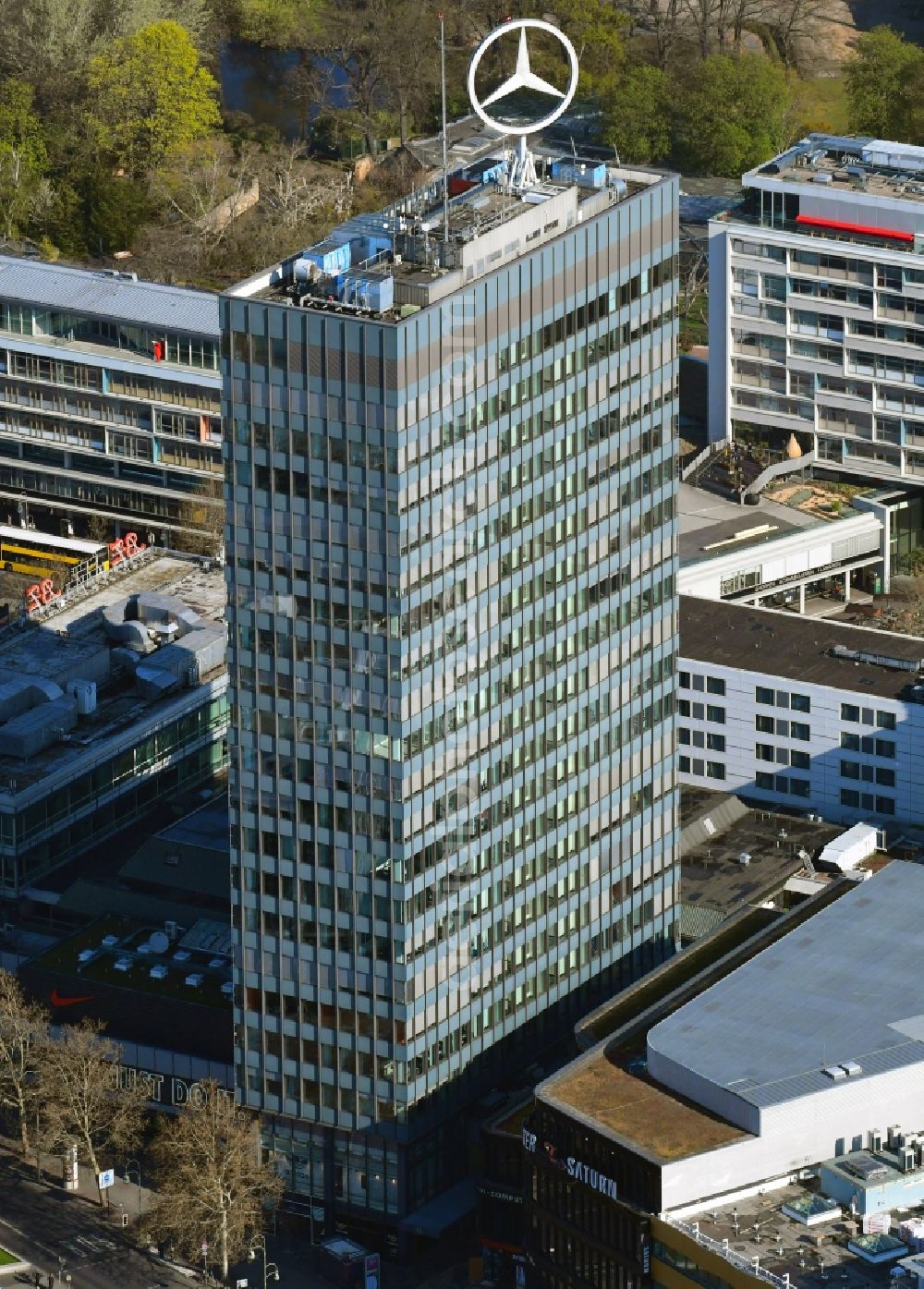 Aerial photograph Berlin - Building of the shopping center and Geschaeftshaus Europa-Center on Tauentzienstrasse in Berlin, Germany