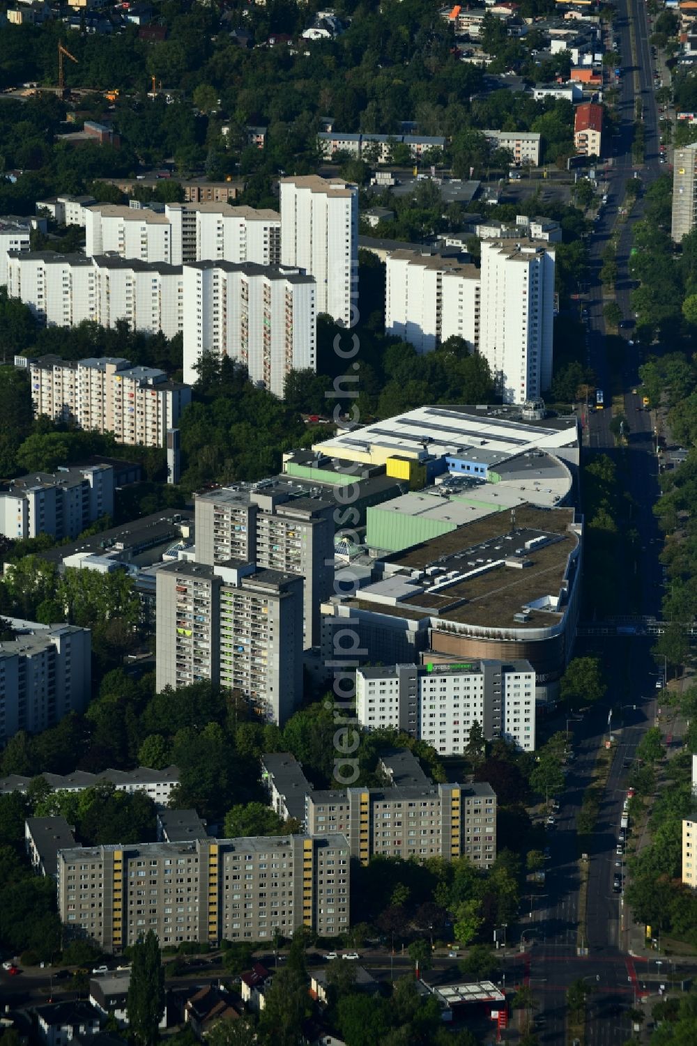 Aerial image Berlin - Building of the shopping center Gropius Passagen in the district Buckow in Berlin, Germany