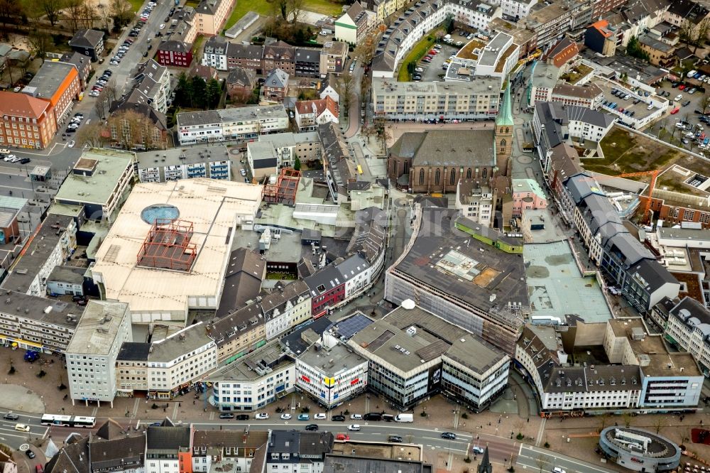 Aerial photograph Bottrop - Building of the shopping center Hansa-Center in Bottrop in the state North Rhine-Westphalia, Germany