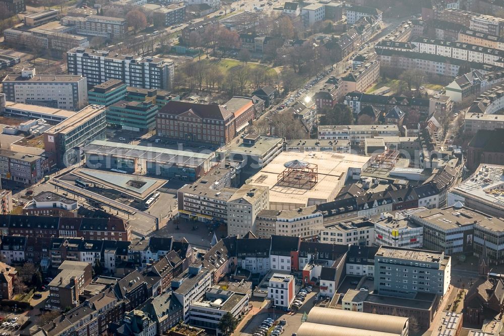 Bottrop from the bird's eye view: Building of the shopping center Hansa-Center in Bottrop in the state North Rhine-Westphalia, Germany