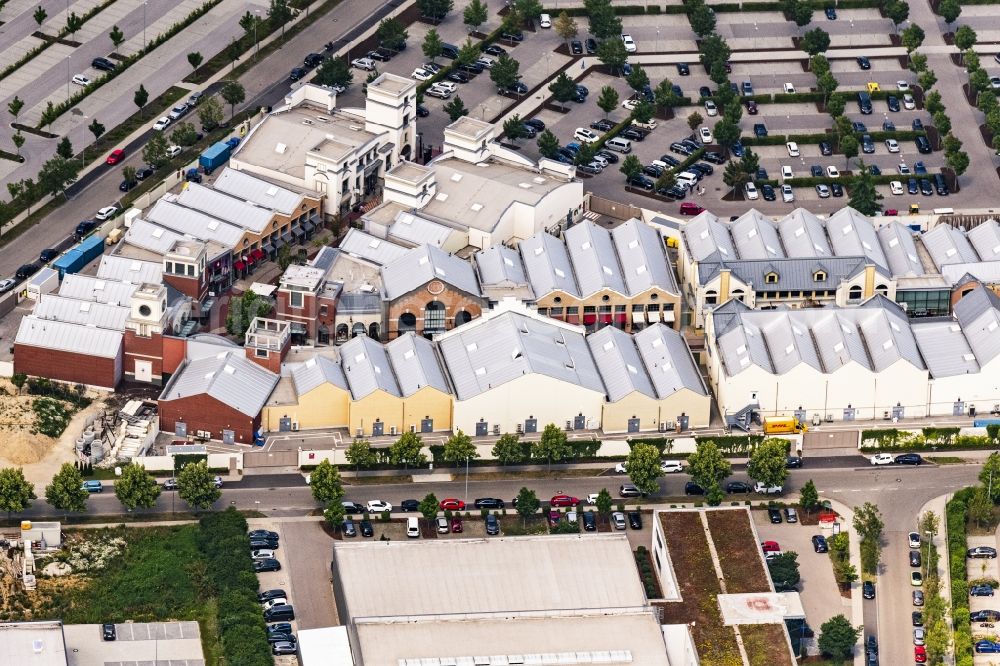 Ingolstadt from the bird's eye view: Building of the shopping center Ingolstadt Village in Ingolstadt in the state Bavaria, Germany