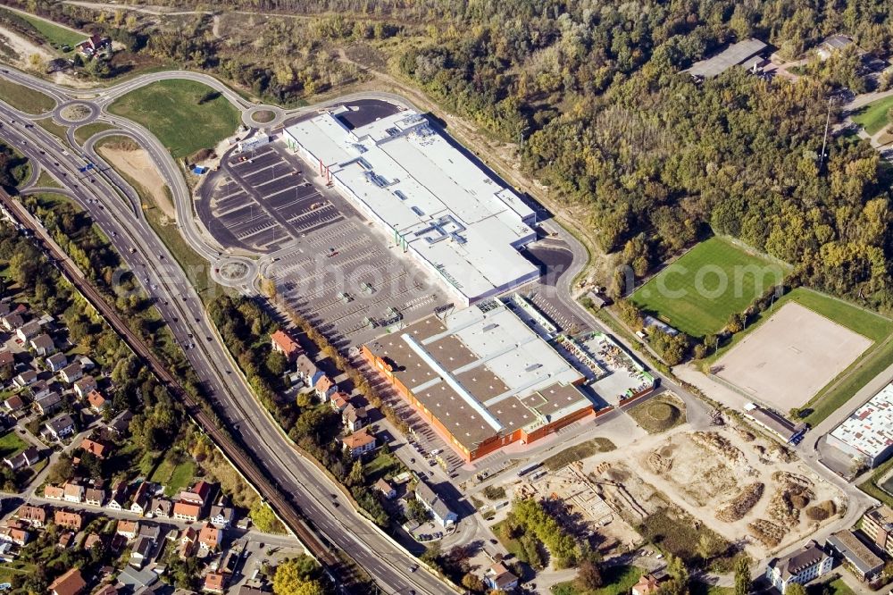 Aerial image Wörth am Rhein - Building of the shopping center Maximilian-Center in the district Maximilian-Center in Woerth am Rhein in the state Rhineland-Palatinate, Germany