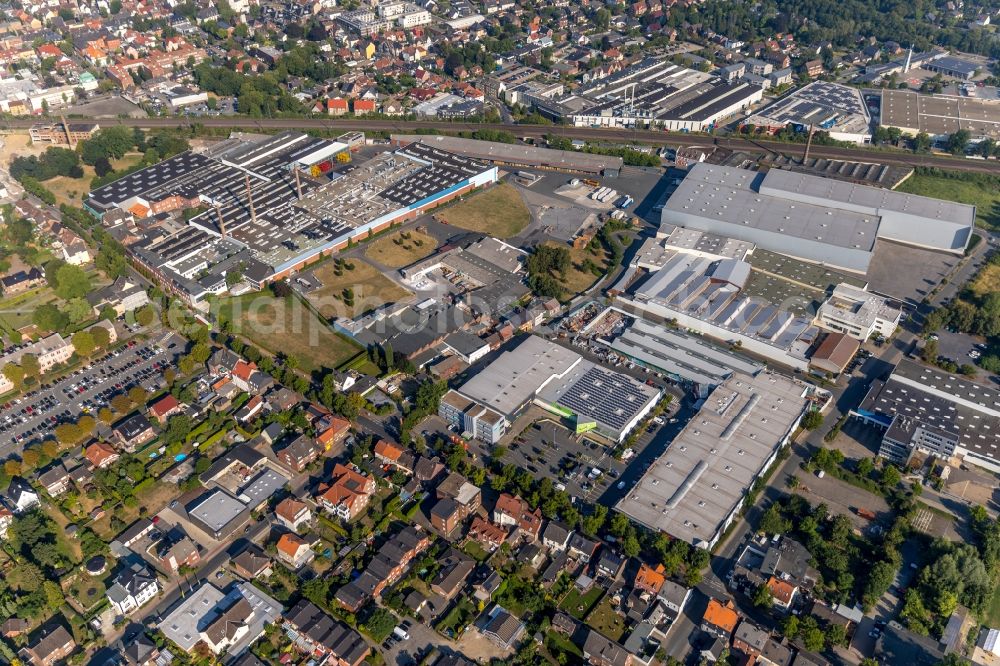 Aerial image Ahlen - Building of the shopping center on Ostbredenstrasse in Ahlen in the state North Rhine-Westphalia, Germany