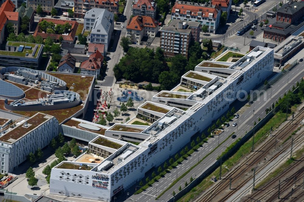 München from above - Building of the shopping center Pasing Arcaden on Pasinger Bahnhofsplatz in the district Pasing-Obermenzing in Munich in the state Bavaria, Germany