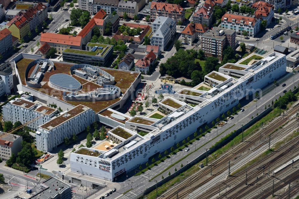 München from above - Building of the shopping center Pasing Arcaden on Pasinger Bahnhofsplatz in the district Pasing-Obermenzing in Munich in the state Bavaria, Germany