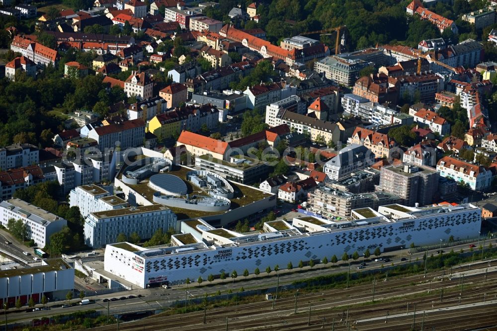 München from the bird's eye view: Building of the shopping center Pasing Arcaden 2 on Pasinger Bahnhofsplatz in the district Pasing-Obermenzing in Munich in the state Bavaria, Germany