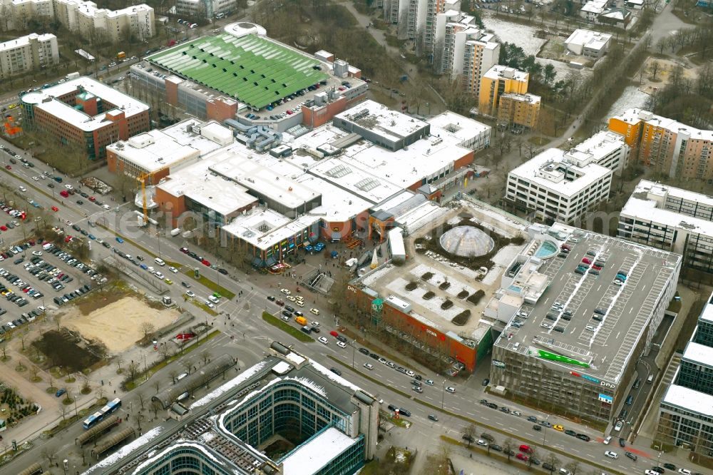Aerial photograph München - Building of the shopping center PEP Neuperlach on Ollenhauerstrasse in the district Ramersdorf-Perlach in Munich in the state Bavaria, Germany