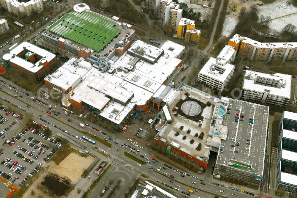 Aerial photograph München - Building of the shopping center PEP Neuperlach on Ollenhauerstrasse in the district Ramersdorf-Perlach in Munich in the state Bavaria, Germany