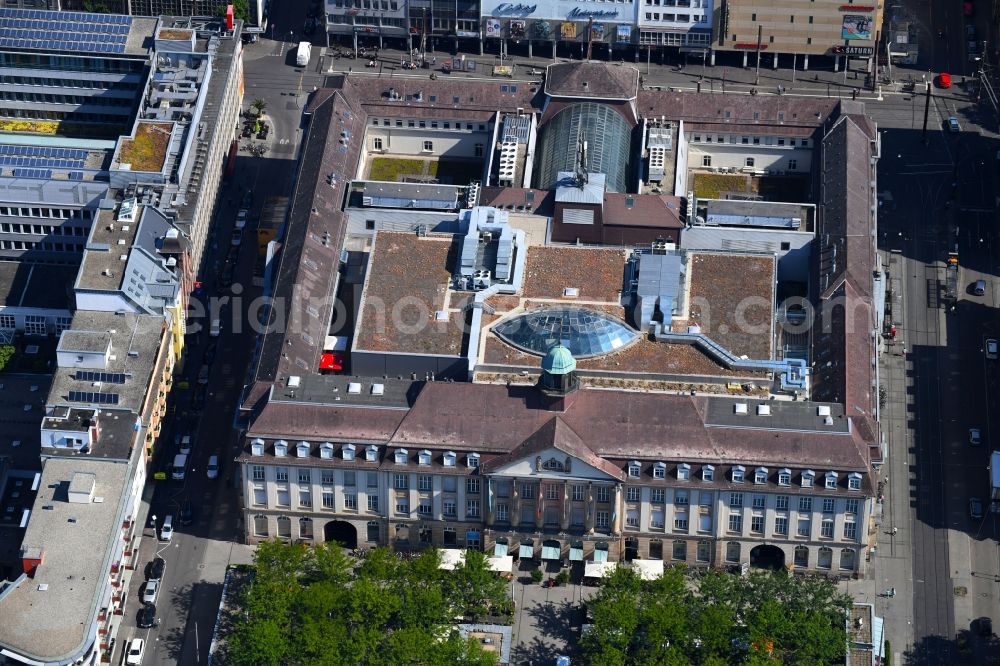 Aerial photograph Karlsruhe - Building of the shopping center Postgalerie on Kaiserstrasse in Karlsruhe in the state Baden-Wurttemberg, Germany