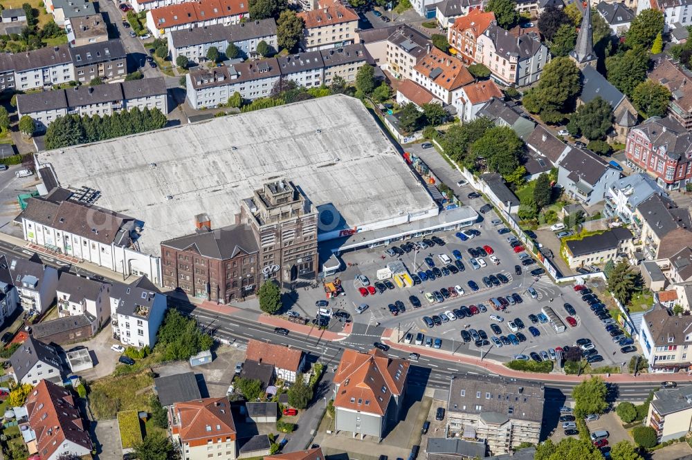 Bochum from above - Building of the shopping center of real GmbH and das Matrix Bochum on Hauptstrasse in Bochum in the state North Rhine-Westphalia, Germany