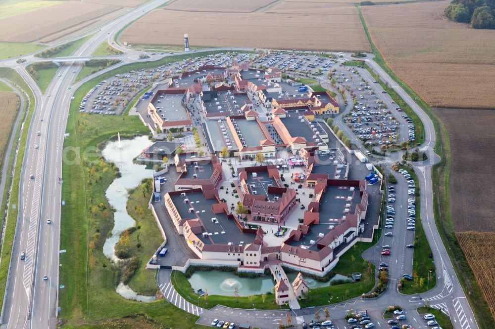 Aerial image Roppenheim - Building of the shopping center Roppenheim The Style Outlets in Roppenheim in Grand Est, France