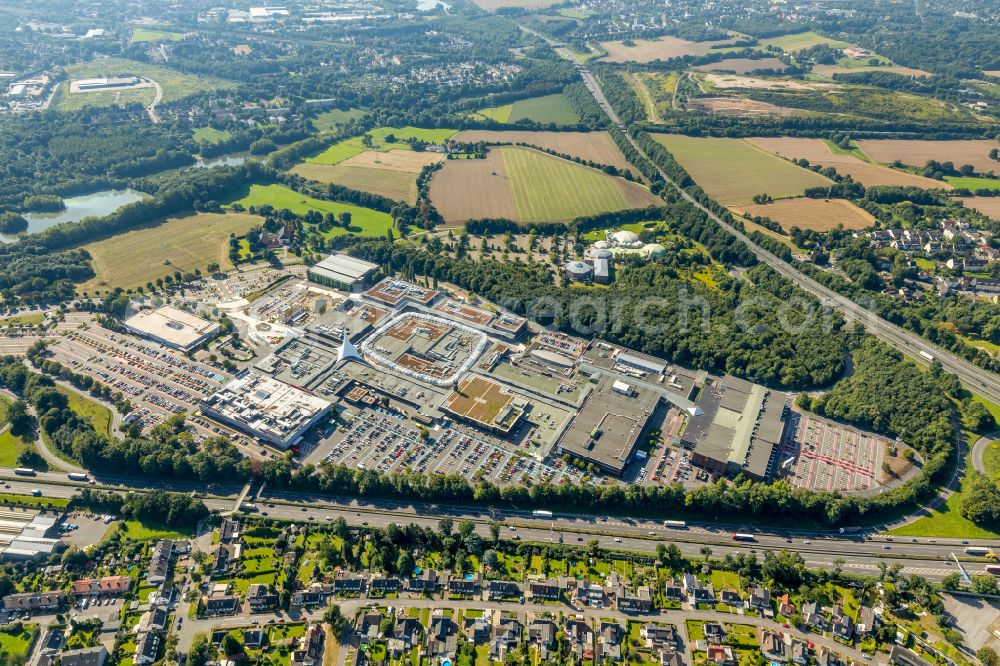 Aerial photograph Bochum - Building of the shopping center Ruhr Park in the district Harpen in Bochum at Ruhrgebiet in the state North Rhine-Westphalia, Germany