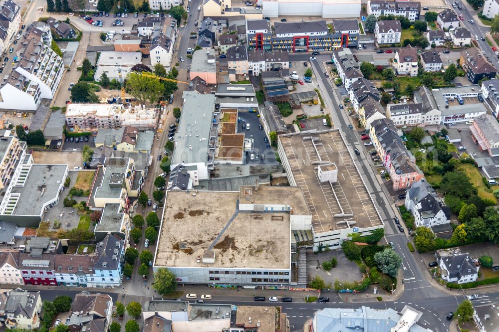 Aerial photograph Velbert - Building of the shopping center ruin of Kaufhaus Hertie and construction site of Friedrich203 on Gruenstrasse corner Friedrichstrasse in Velbert in the state North Rhine-Westphalia, Germany