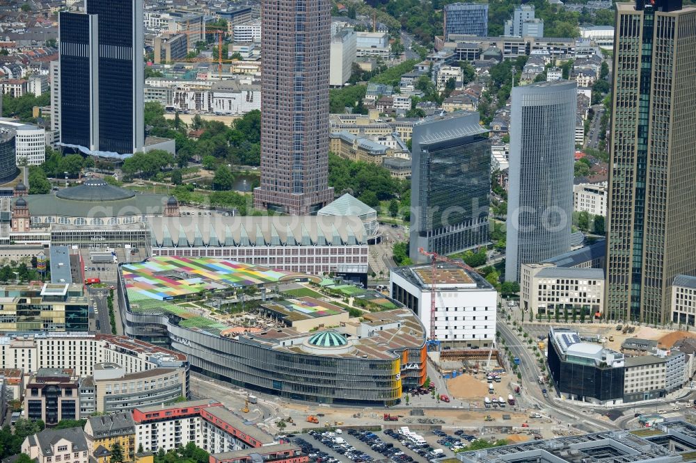 Frankfurt am Main from the bird's eye view: Building of the shopping center Skyline Plaza on Europa - Allee in the district Gallus in Frankfurt in the state Hesse, Germany