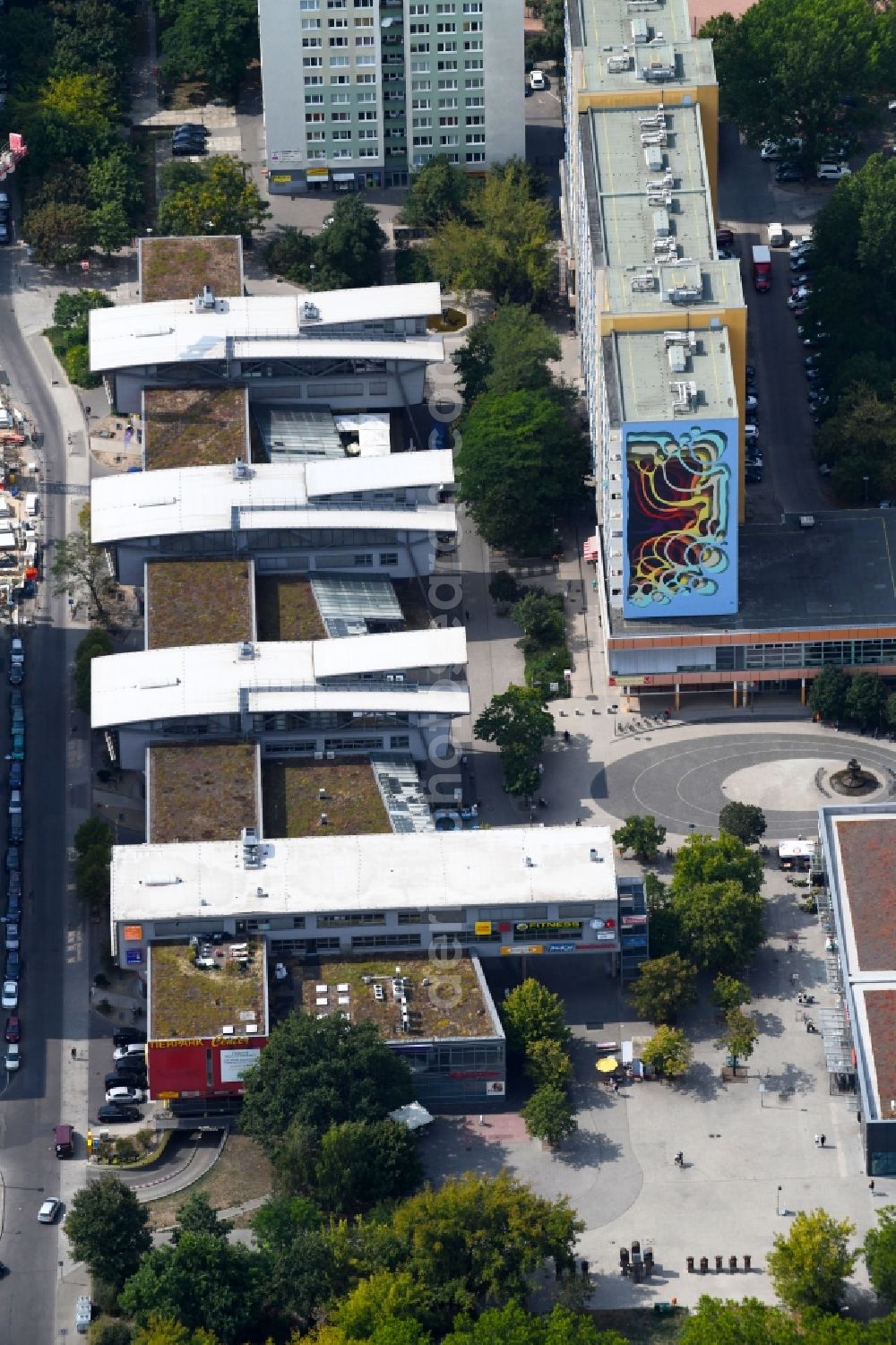 Aerial photograph Berlin - Building of the shopping center TierparkCenter on Otto-Schmirgal-Strasse in the district Lichtenberg in Berlin, Germany