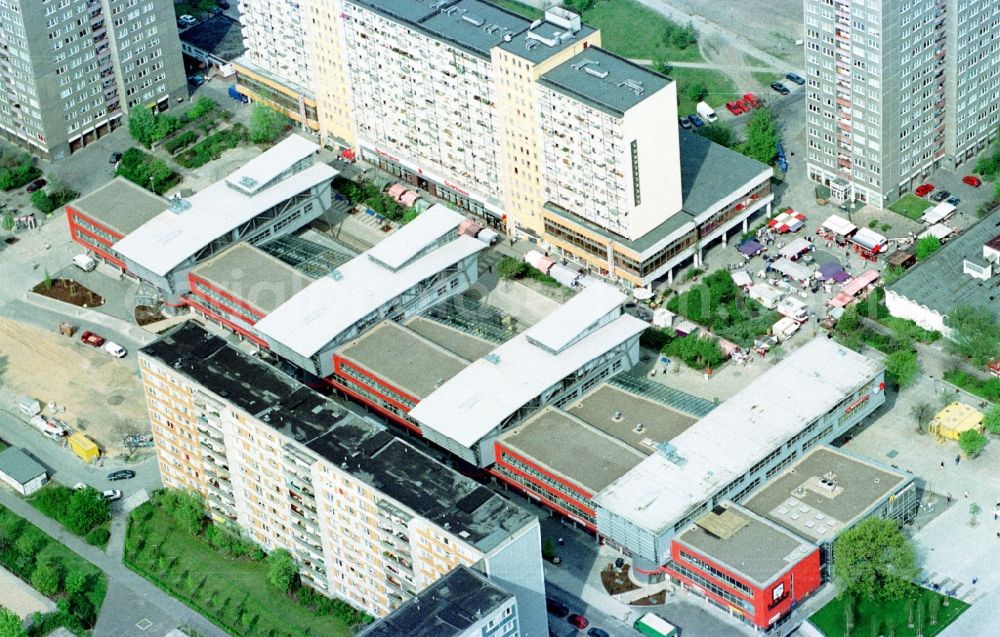 Aerial image Berlin - Building of the shopping center TierparkCenter on Otto-Schmirgal-Strasse in the district Lichtenberg in Berlin, Germany