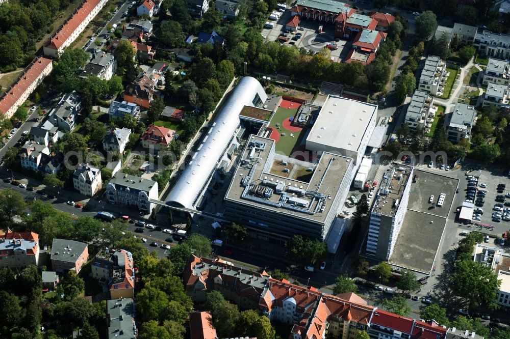 Aerial image Berlin - Building of the shopping center Zehlendorfer Welle on Clayallee in the district Zehlendorf in Berlin, Germany