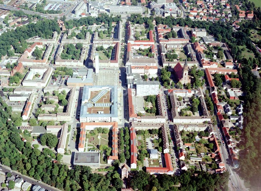 Neubrandenburg / MV from the bird's eye view: Einkaufscenter der ECE GmbH Hamburg im Stadtzentrum von Neubrandenburg / MV.