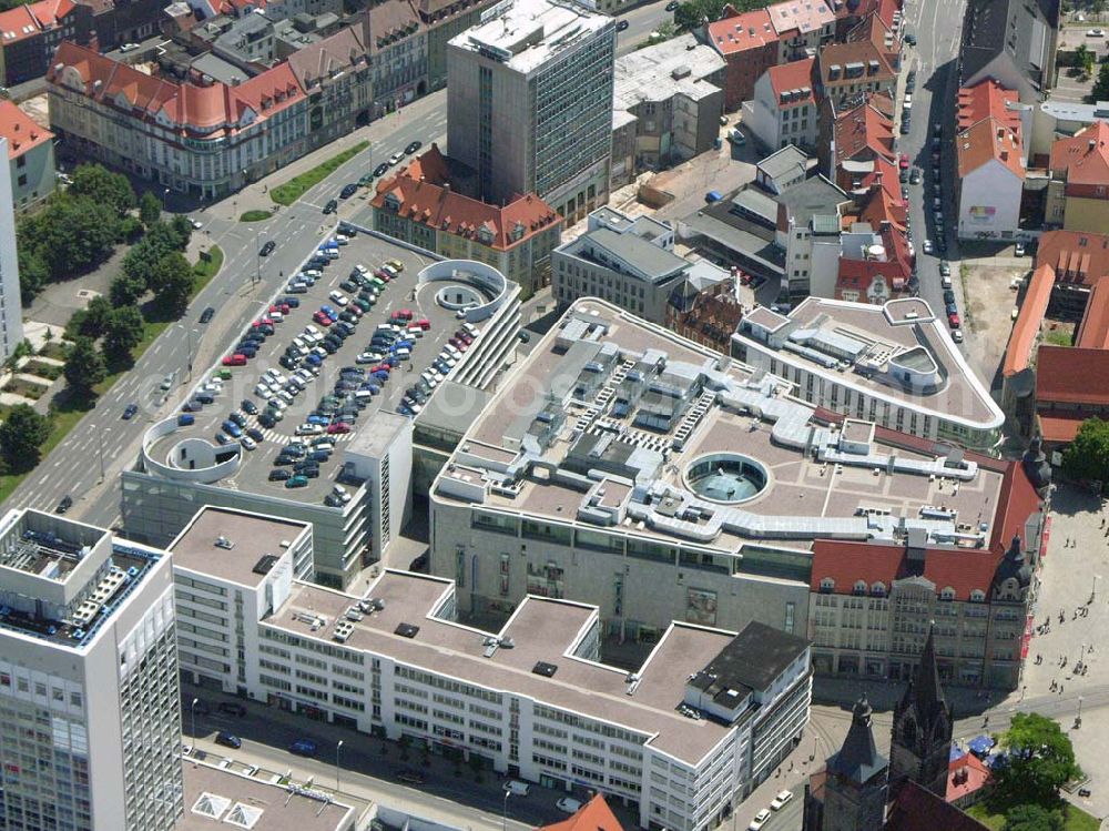 Aerial photograph Erfurt / Thüringen - Einkaufsgalerie Anger 1 in Erfurt - ein Projekt der ECE Projektmanagement GmbH Hamburg. Einkaufsgalerie Anger 1 Erfurt Anger 1-3 99084 Erfurt Tel.: 0361 / 601 32 0 Fax: 0361 / 601 32 22