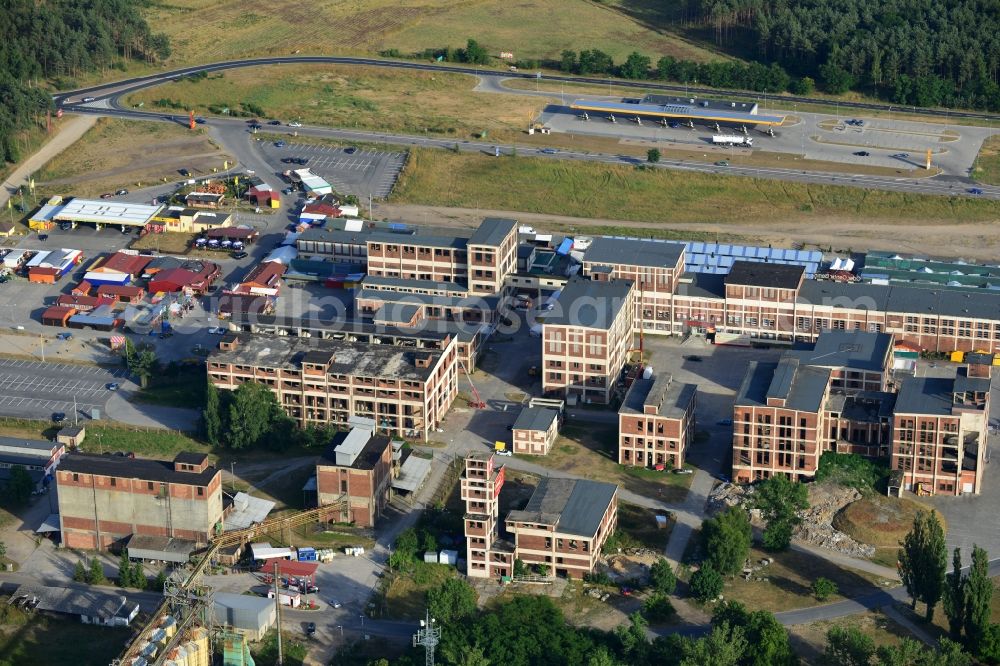 Aerial image Hohenwutzen / Osinow Dolny Niede - Shopping center at Osinow Dolny in Poland West Pomeranian in the border area on the banks of the Oder in Brandenburg Hohenwutzen