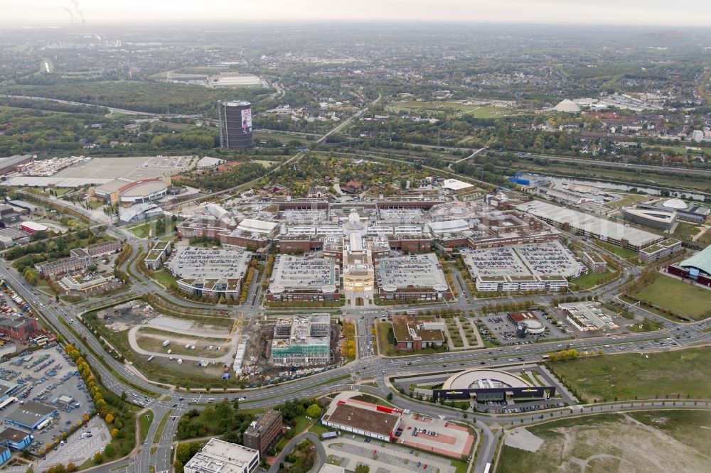 Oberhausen from above - The CentrO is one of the largest shopping centers and urban entertainment center in Germany. It forms the core of the new center of Oberhausen