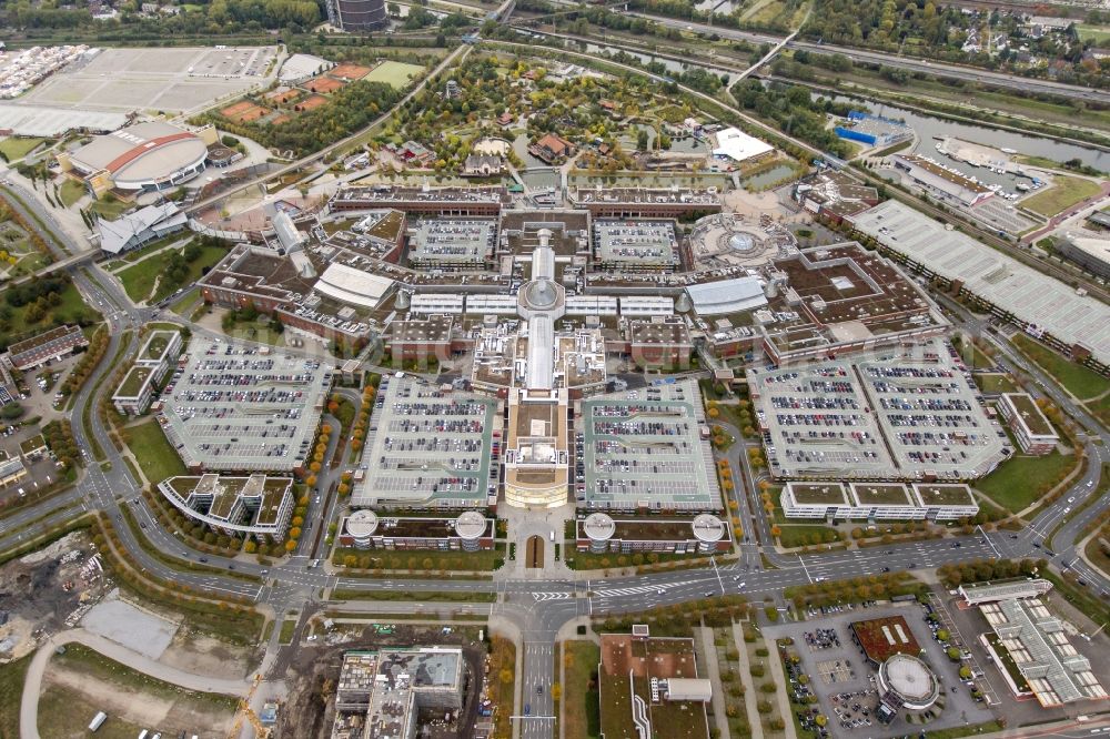 Oberhausen from the bird's eye view: The CentrO is one of the largest shopping centers and urban entertainment center in Germany. It forms the core of the new center of Oberhausen