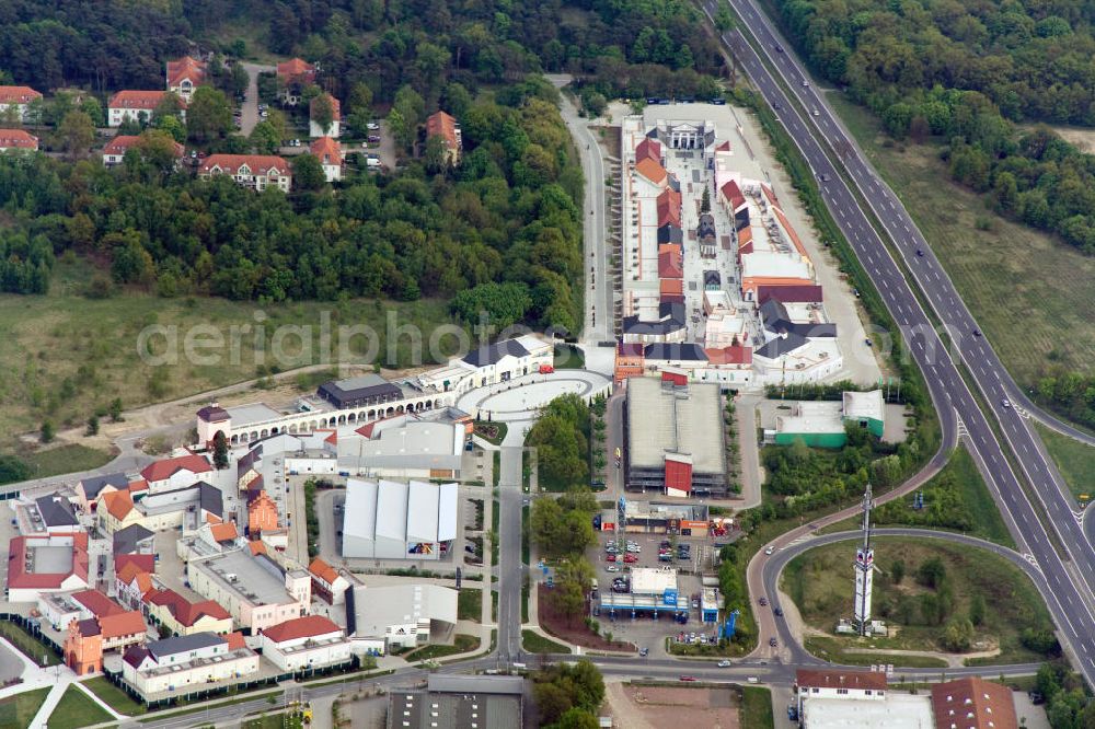 Wustermark from the bird's eye view: Grounds of the B5 Designer Outlet Shopping - Center, built in the form of a historical village